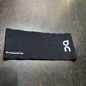 On running headband OS